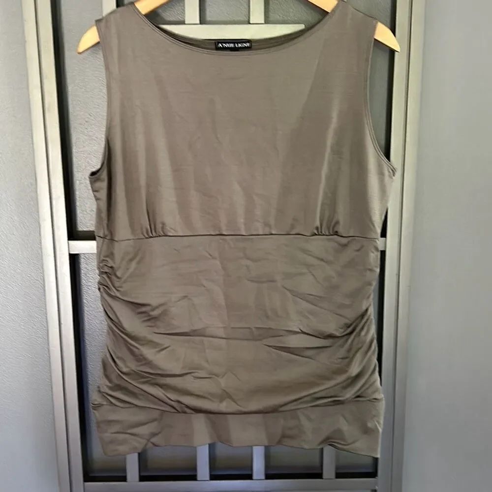 A'nue Ligne taupe ruched Neck top sleeveless stretch fabric size L1